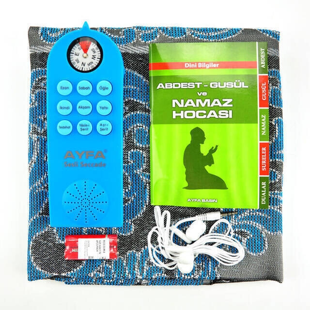 Namaz%20Kıldıran%20Seccade%20-%20Kulaklıklı%20-%20Pusulalı