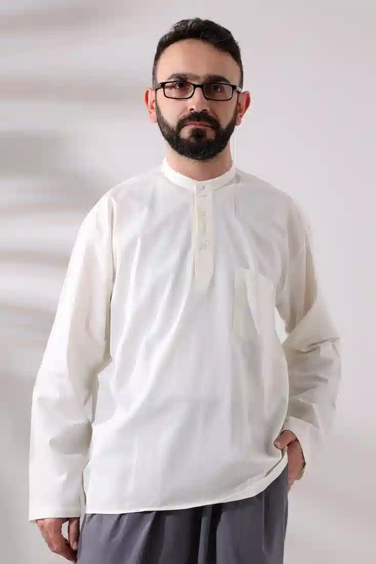 Krem Erkek Rahat Kesim 3 Düğmeli Hakim Yaka Hac ve Umre Keten Gömlek